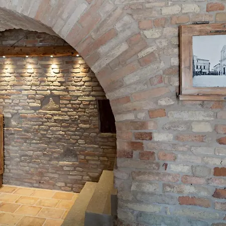 Guest house Il Castello Affittacamere Montecosaro (Marche)